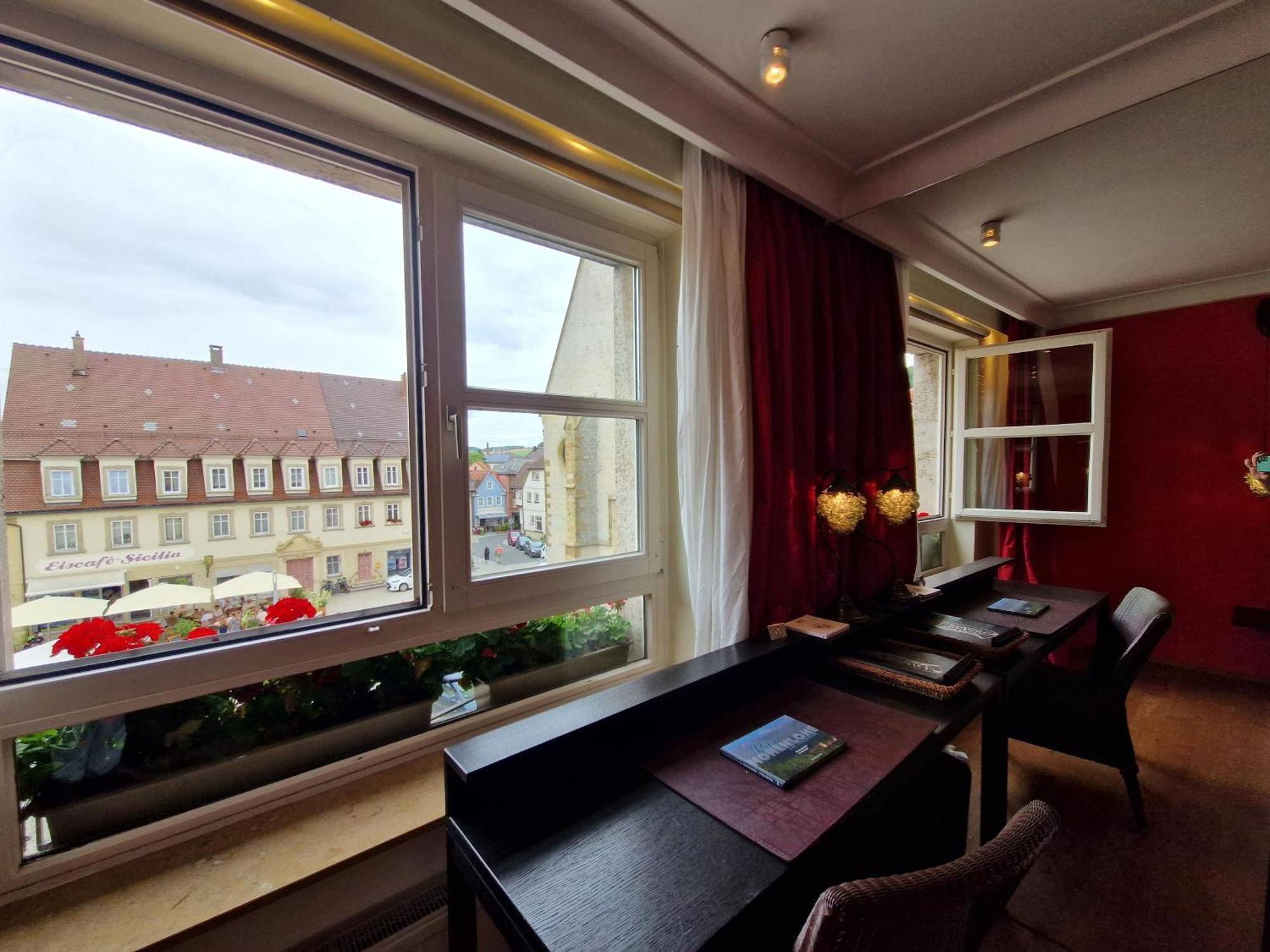 Laurentius Boutique-Hotel & Restaurant Weikersheim Exterior photo